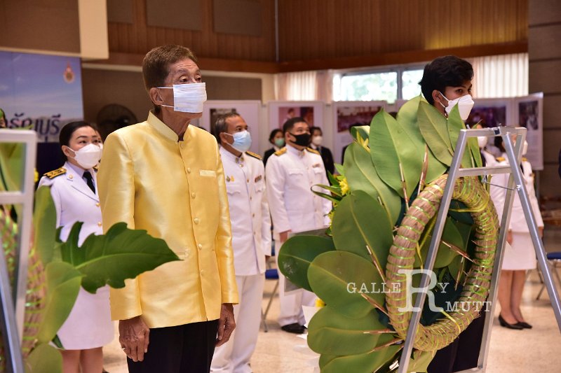 20211013 laying-a-wreath-048.JPG